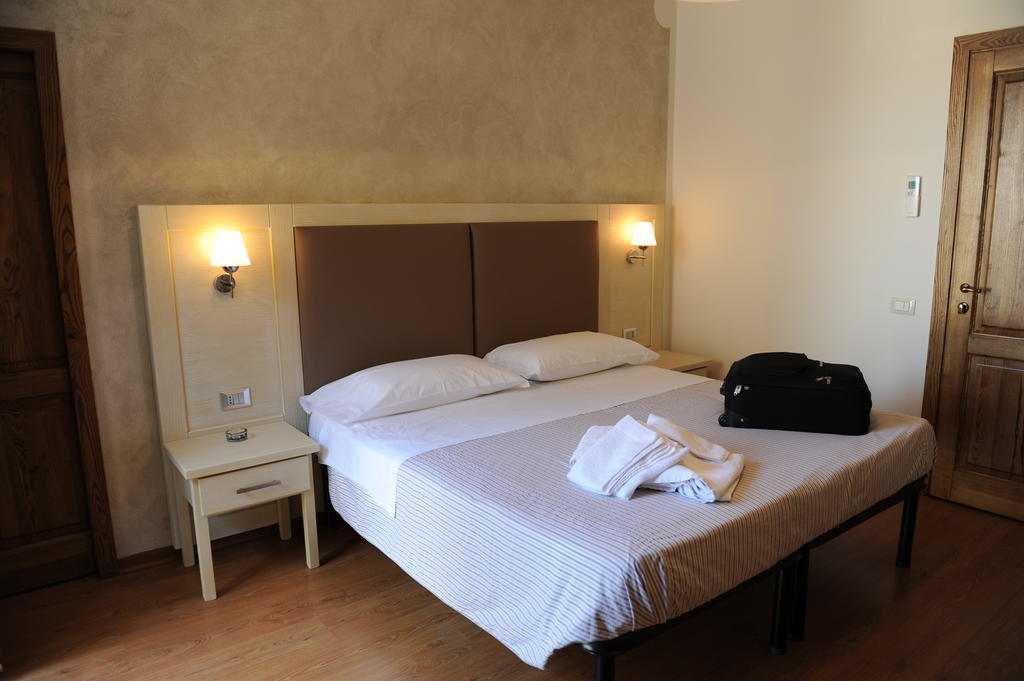 Super Relais Stella Hotell Signa Eksteriør bilde